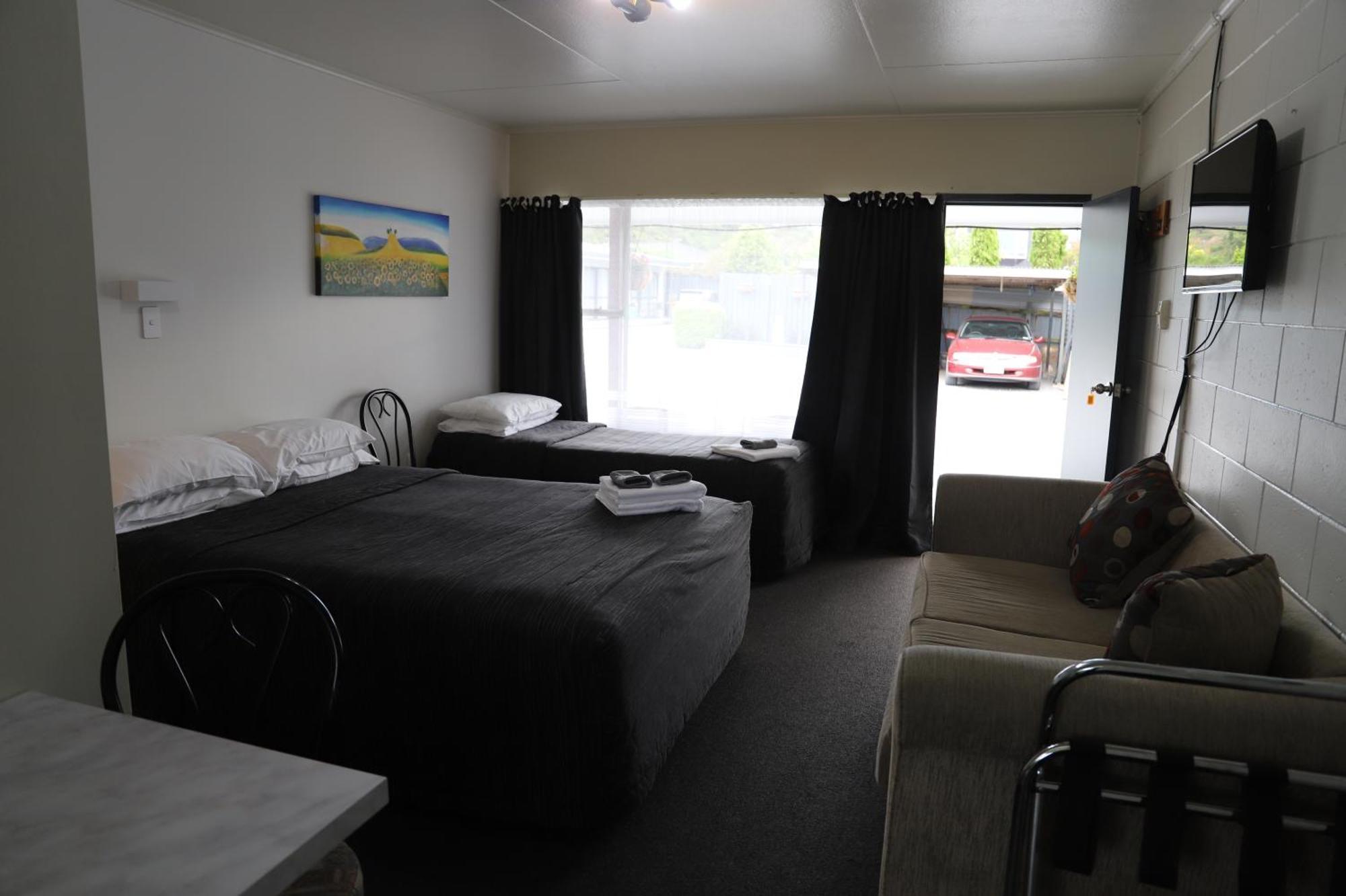 Sierra Beachfront Motel Kaikoura Dış mekan fotoğraf