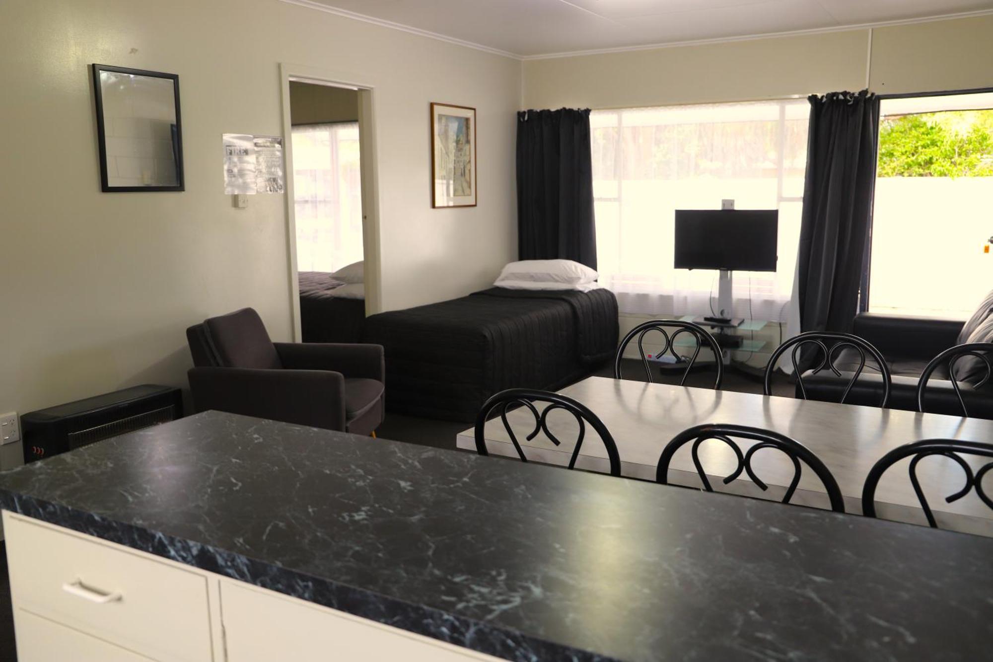 Sierra Beachfront Motel Kaikoura Dış mekan fotoğraf