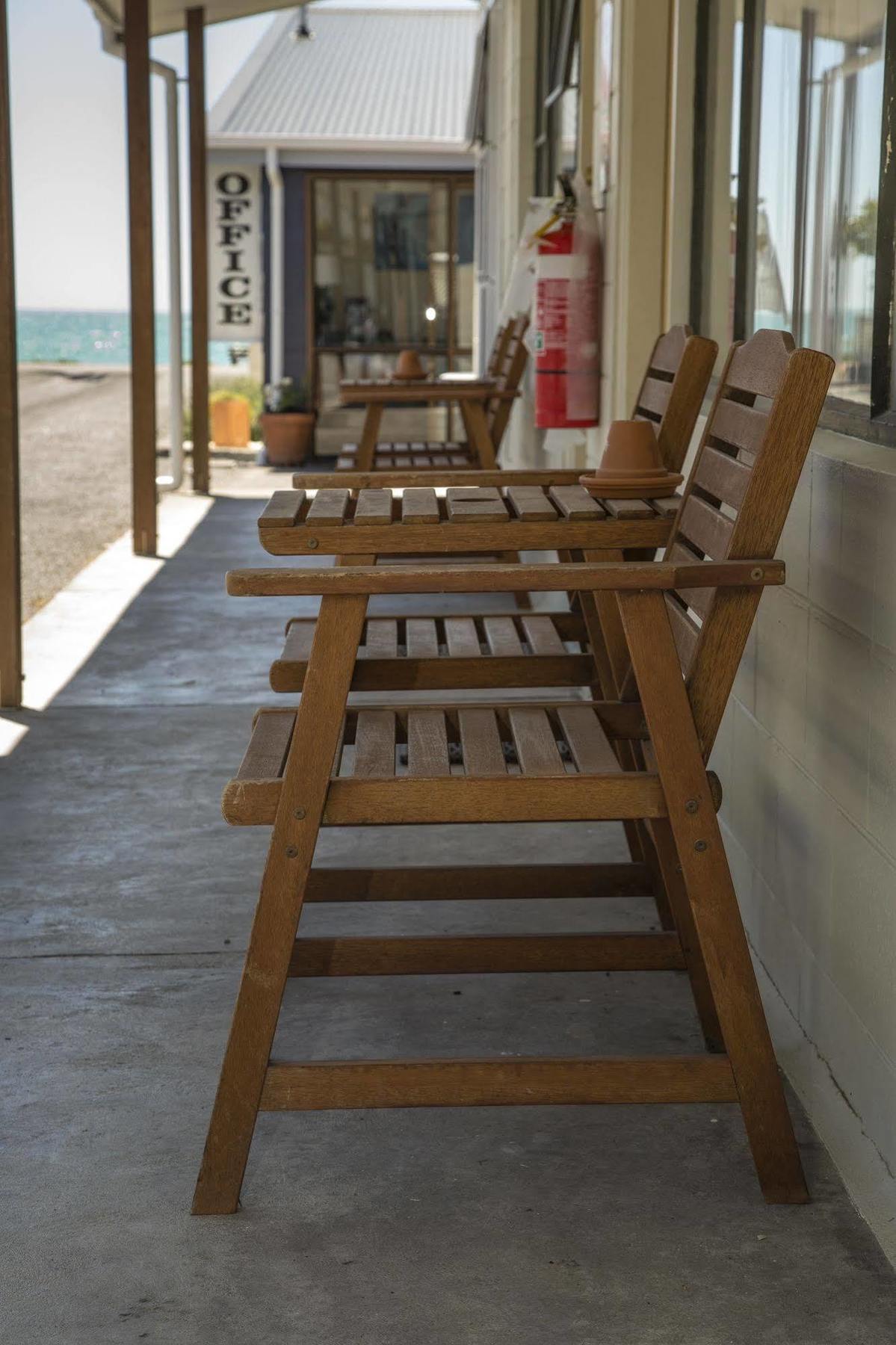 Sierra Beachfront Motel Kaikoura Dış mekan fotoğraf
